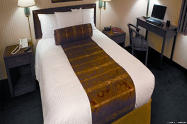 Rogue Regency Inn and Suites (Medford)